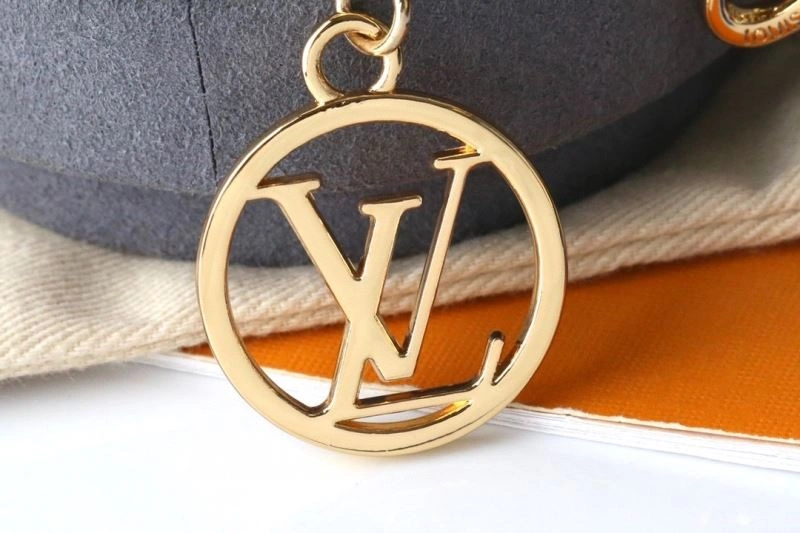 Louis Vuitton Ornaments OnTrend 270394