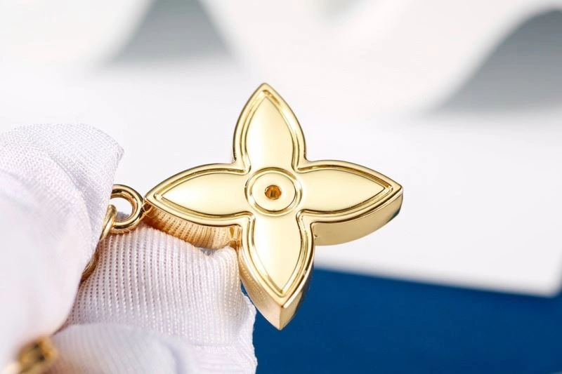 FreshLook Louis Vuitton Ornaments 269113