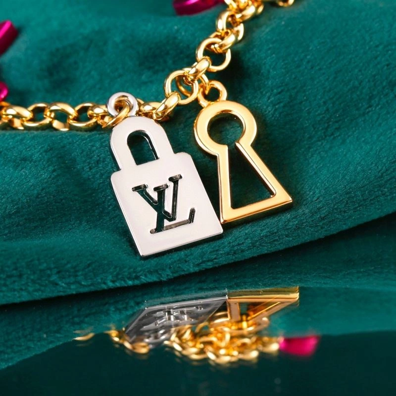 EyeCatching Louis Vuitton Ornaments 270393