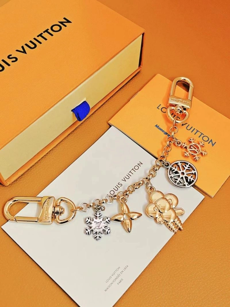 Chic Louis Vuitton Ornaments 270378
