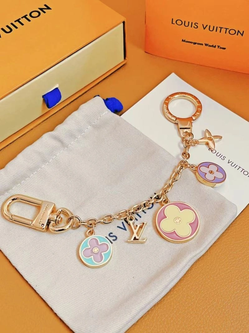 NewStyle Louis Vuitton Ornaments 270375