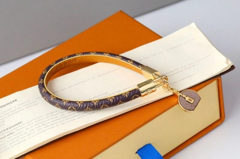 Louis Vuitton Ornaments Seasonal 269522
