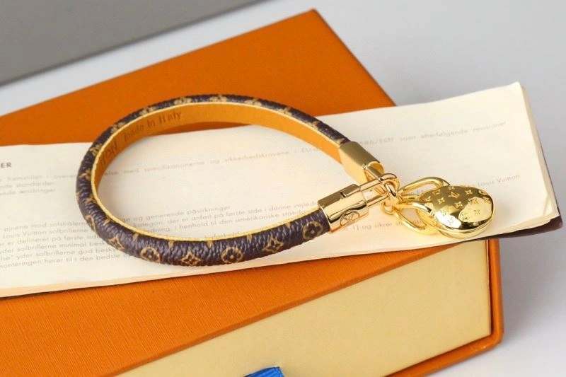 Louis Vuitton Ornaments Seasonal 269522