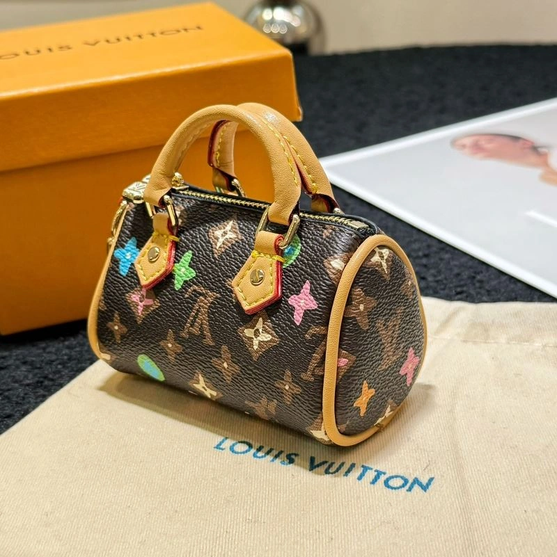 Louis Vuitton Ornaments Versatile 270332