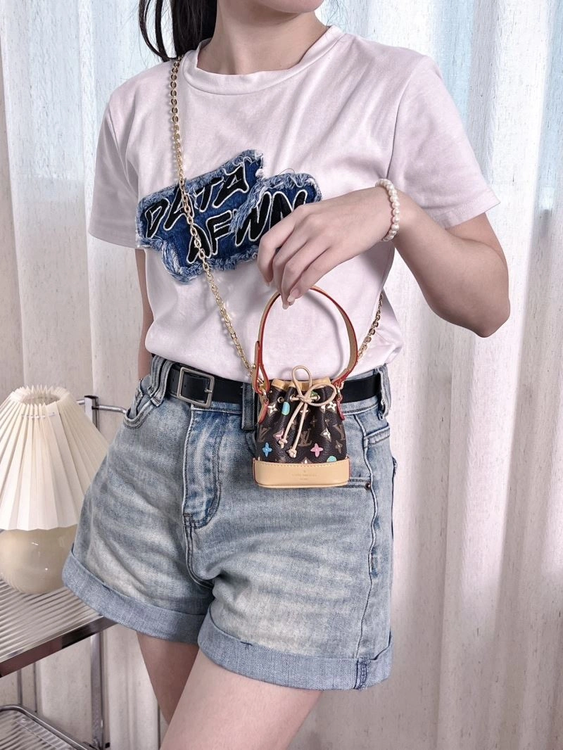 Louis Vuitton Ornaments Attractive 270329