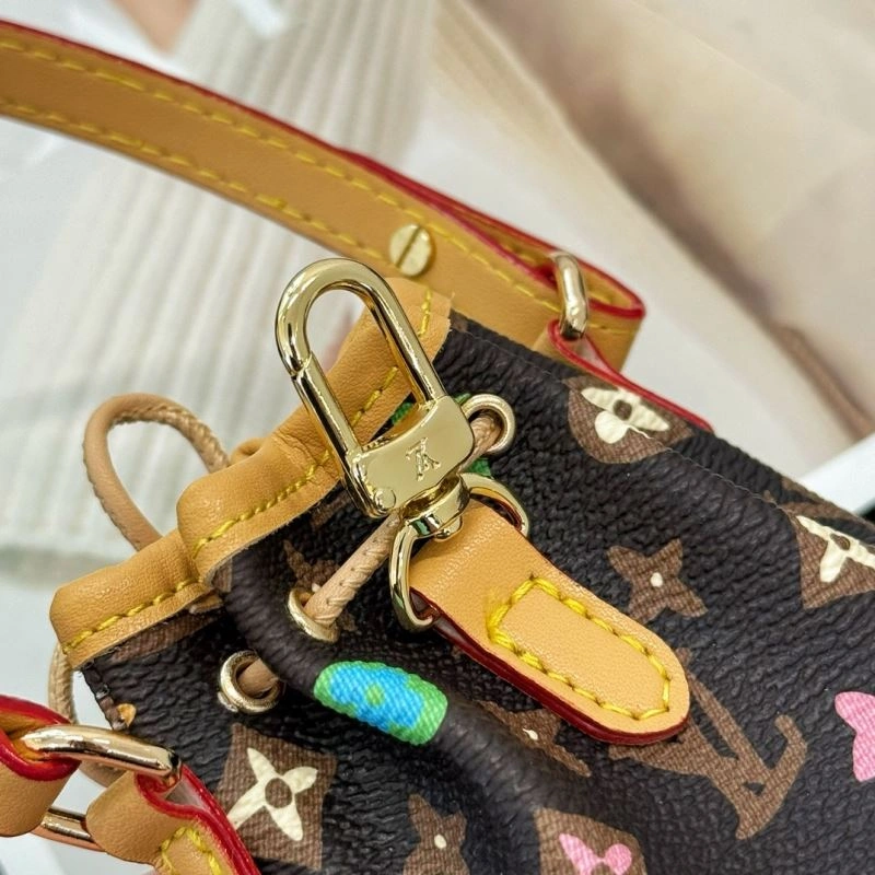 Louis Vuitton Ornaments Attractive 270329