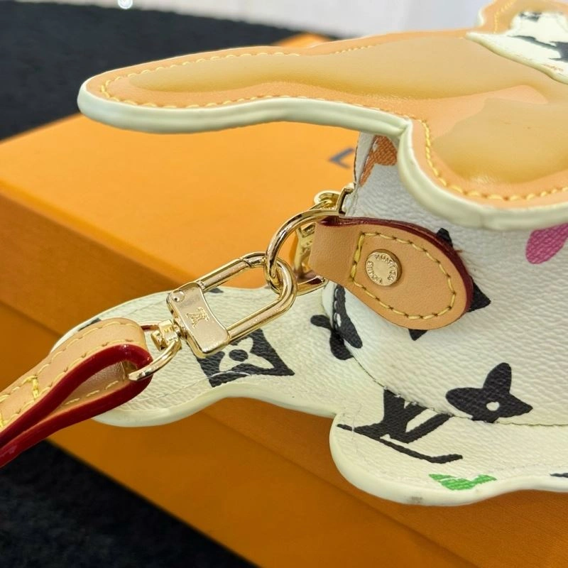 Louis Vuitton Ornaments SmoothTexture 270313