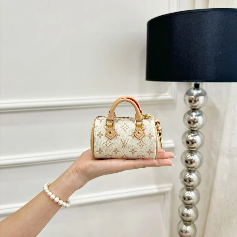 Louis Vuitton Ornaments OnTrend 270311