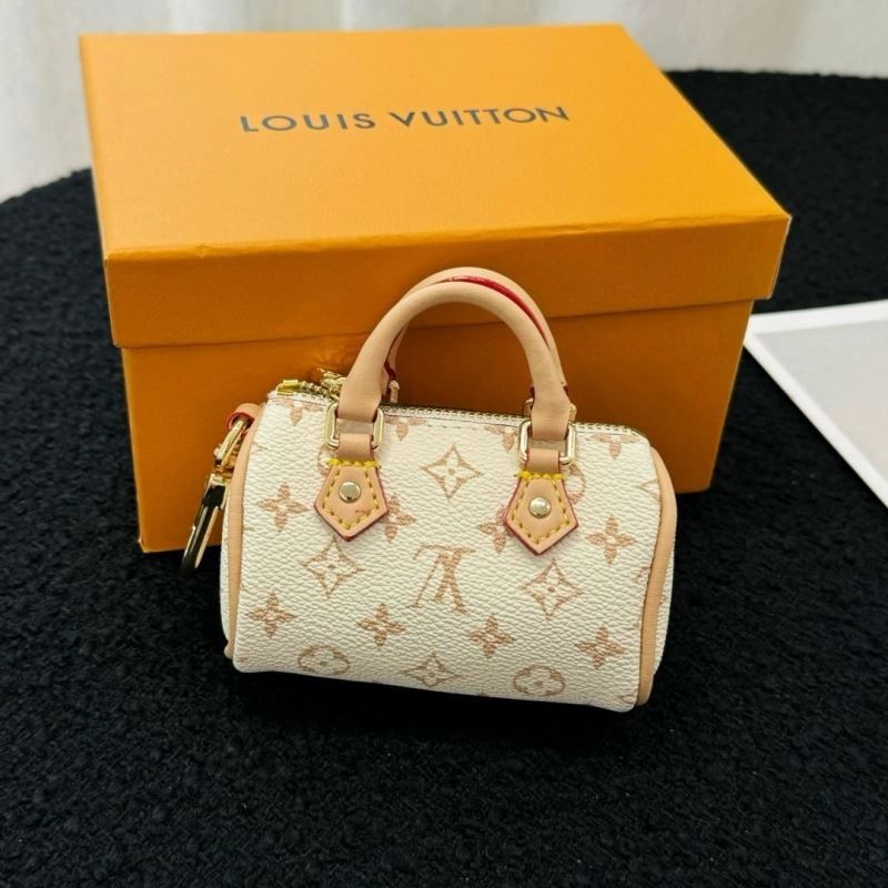 Louis Vuitton Ornaments OnTrend 270311
