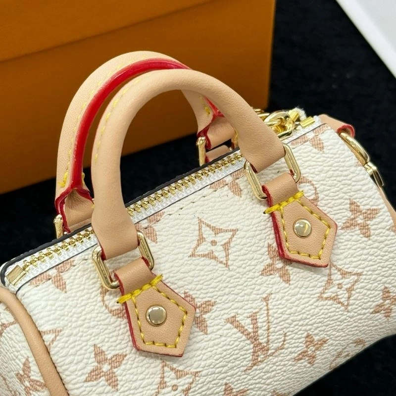 Louis Vuitton Ornaments OnTrend 270311
