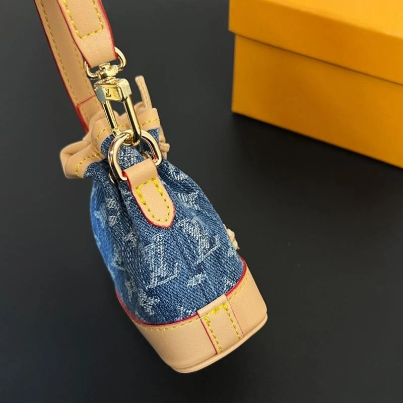 Louis Vuitton Ornaments Elegant 270316