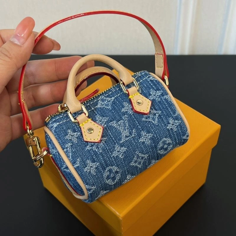 Louis Vuitton Ornaments Comfortable 270315