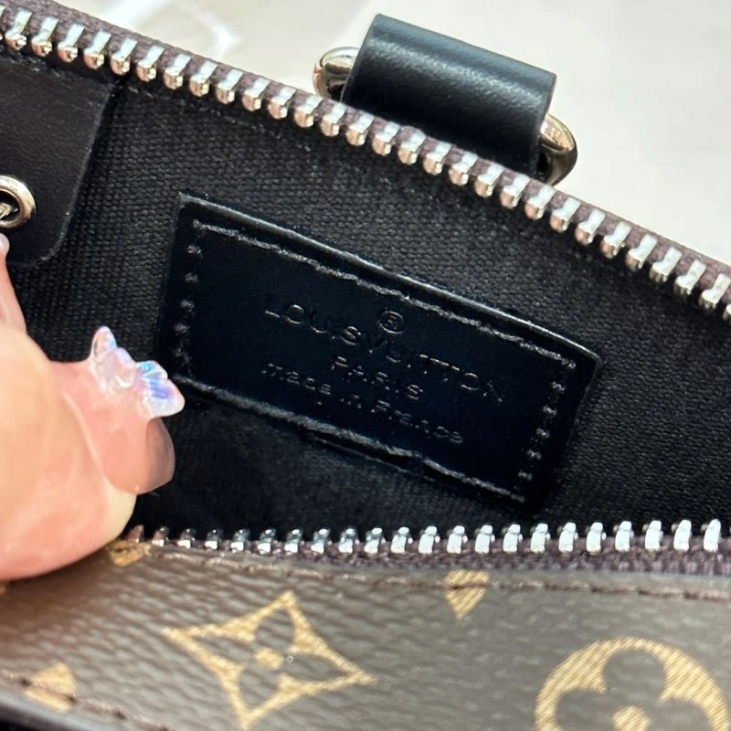 Effortless Louis Vuitton Ornaments 270303