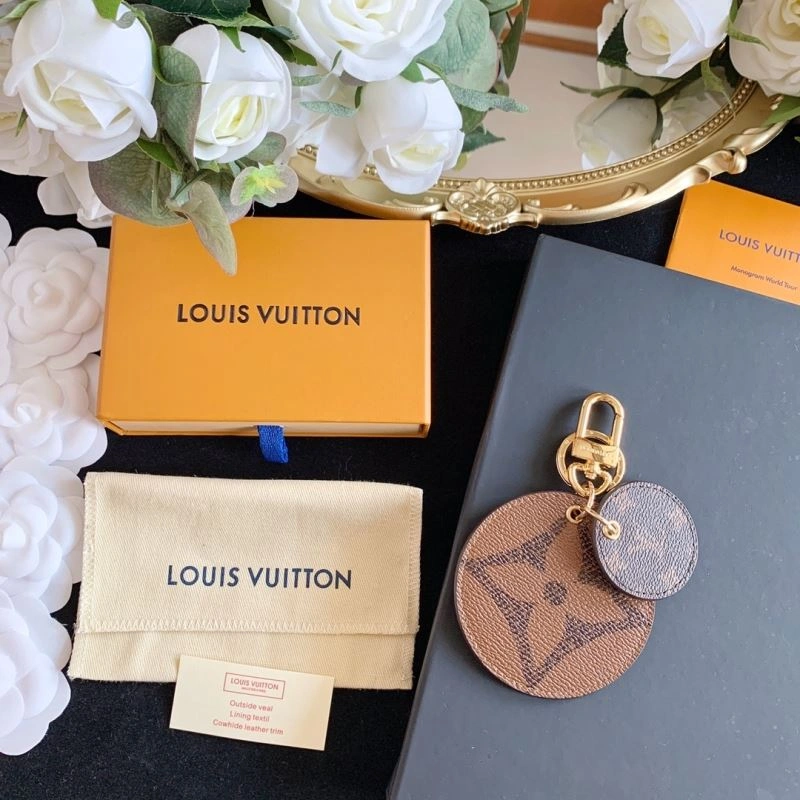 Sophisticated Louis Vuitton Ornaments 270305