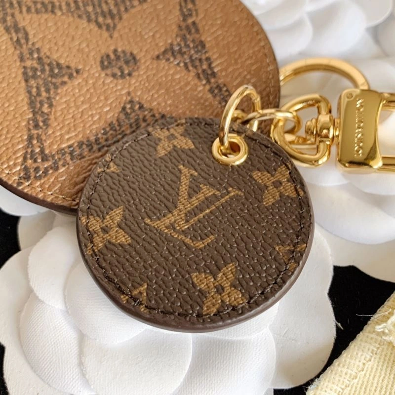 Sophisticated Louis Vuitton Ornaments 270305