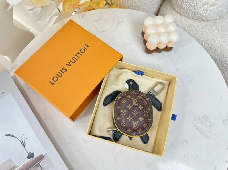 Louis Vuitton Ornaments Fashionable 270324