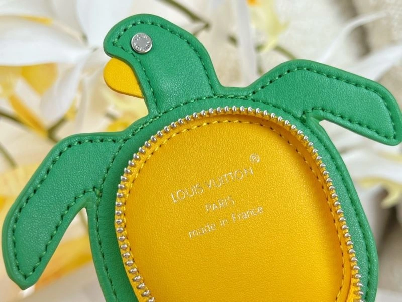 Louis Vuitton Ornaments FreshLook 270319