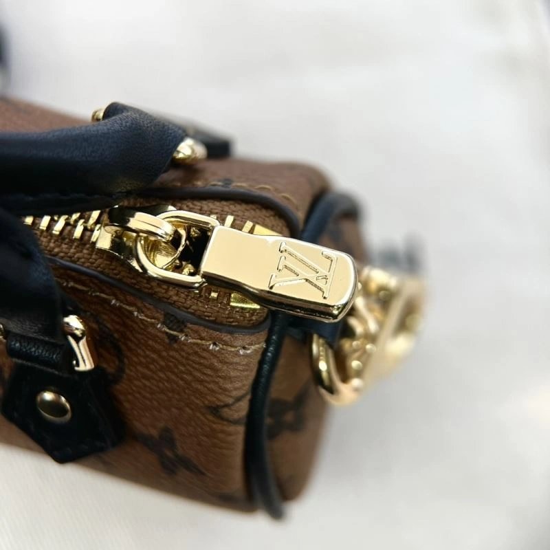 Louis Vuitton Ornaments Original 270293
