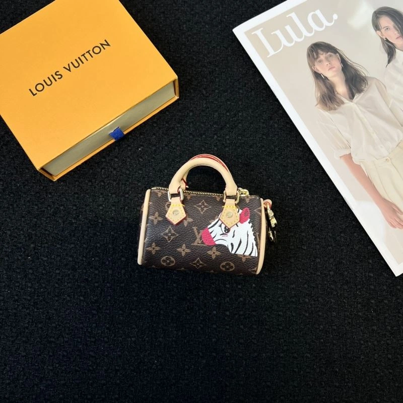 Louis Vuitton Ornaments EyeCatching 270292