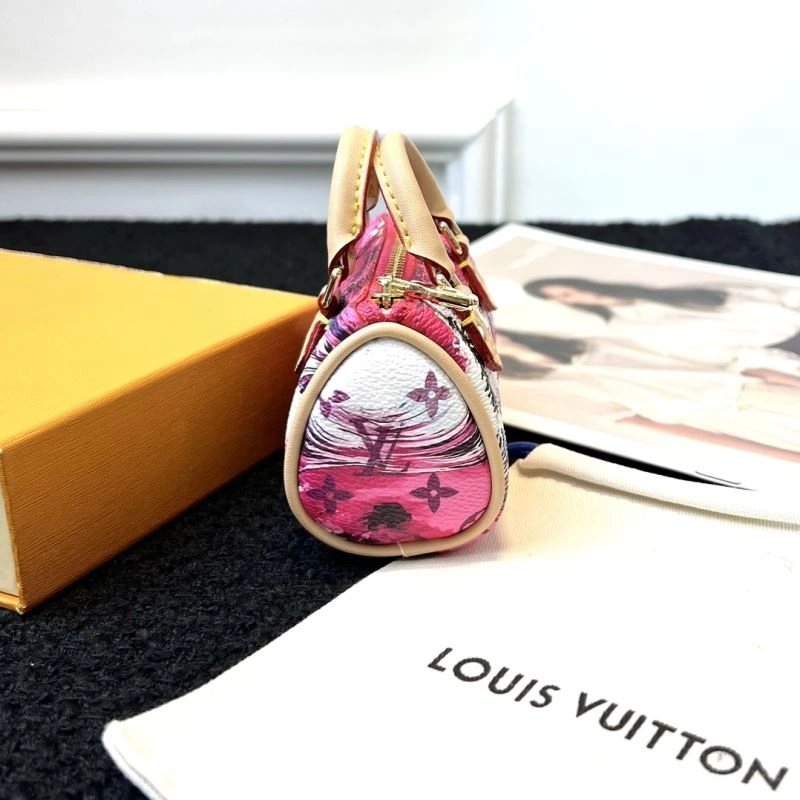 Tailored Louis Vuitton Ornaments 270290