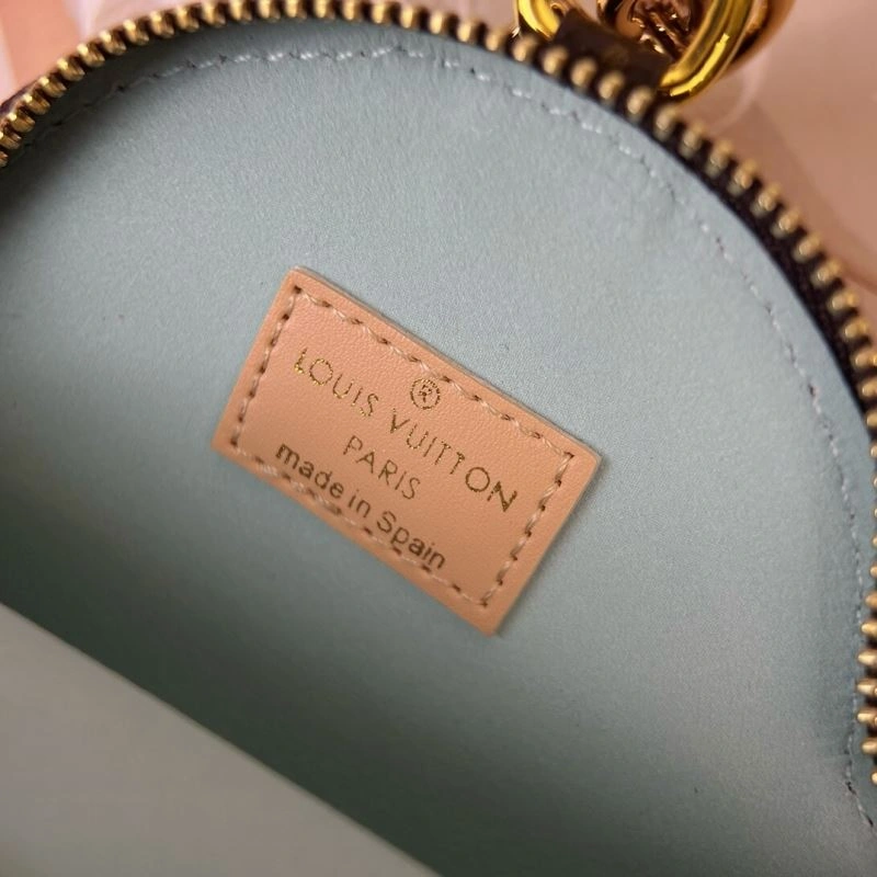 Louis Vuitton Ornaments WellDesigned 270287