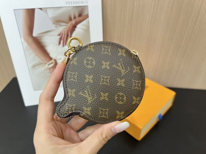 Louis Vuitton Ornaments RelaxedFit 270286