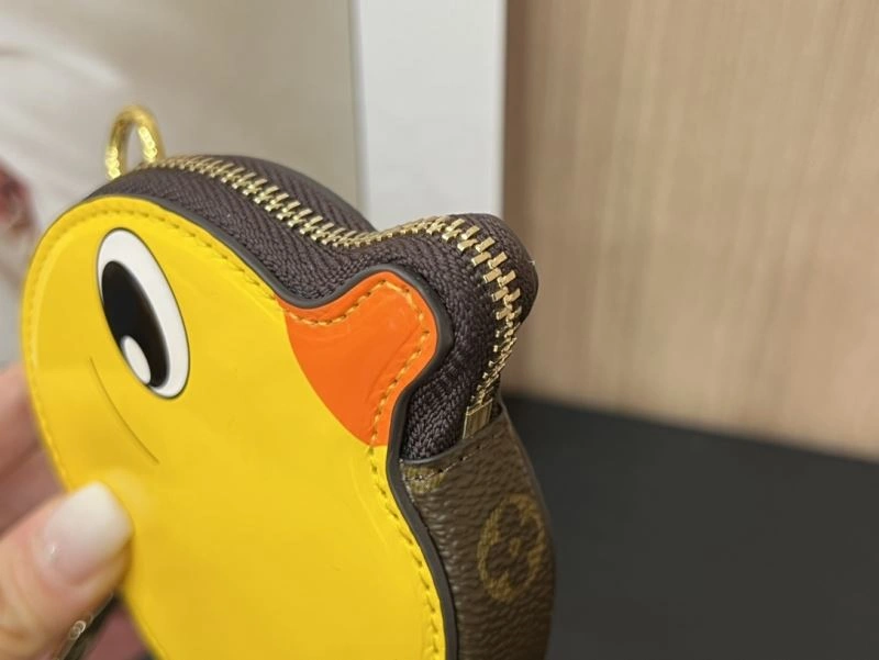 Louis Vuitton Ornaments RelaxedFit 270286