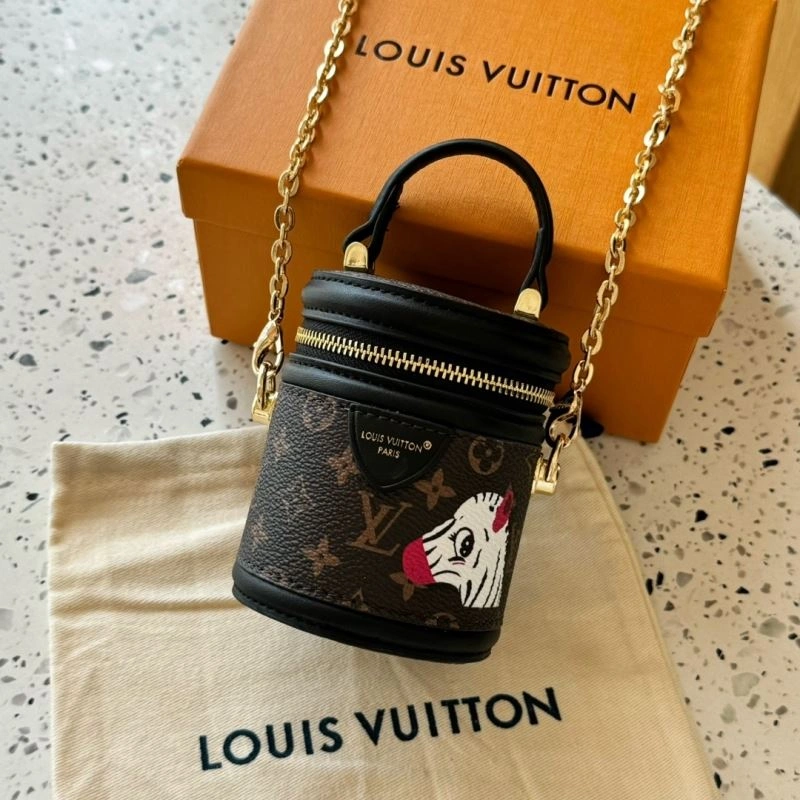Classic Louis Vuitton Ornaments 270266