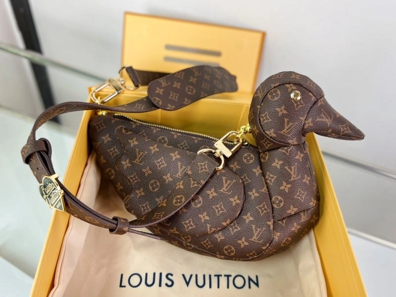 Louis Vuitton Ornaments Lightweight 270276