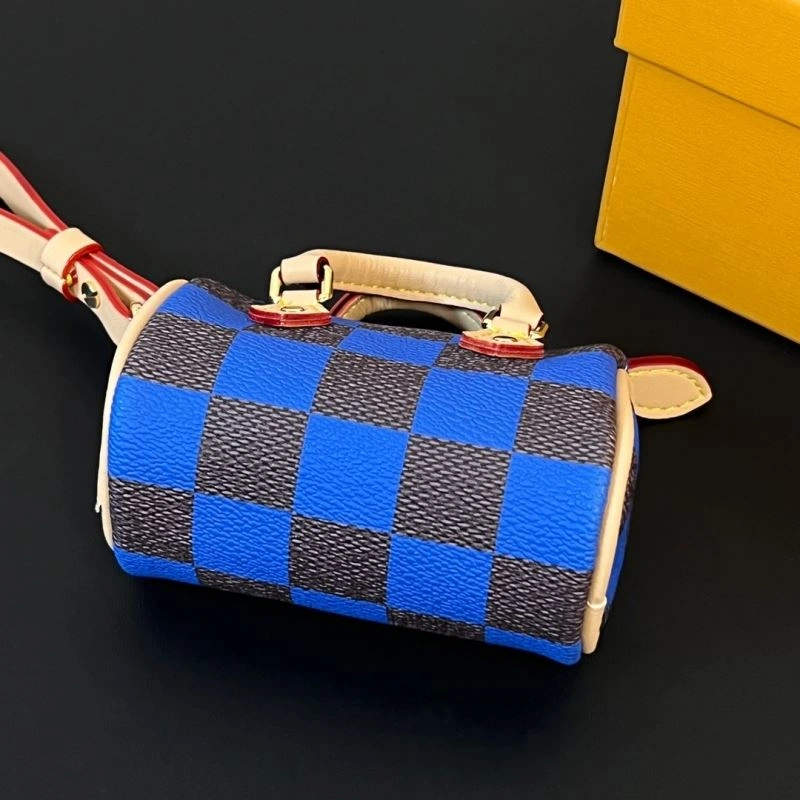 Breathable Louis Vuitton Ornaments 270273