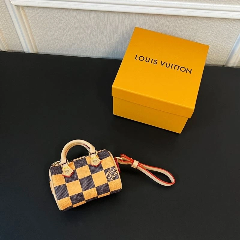 Louis Vuitton Ornaments Cozy 270258