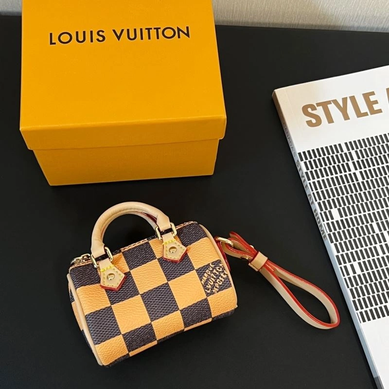 Louis Vuitton Ornaments Cozy 270258
