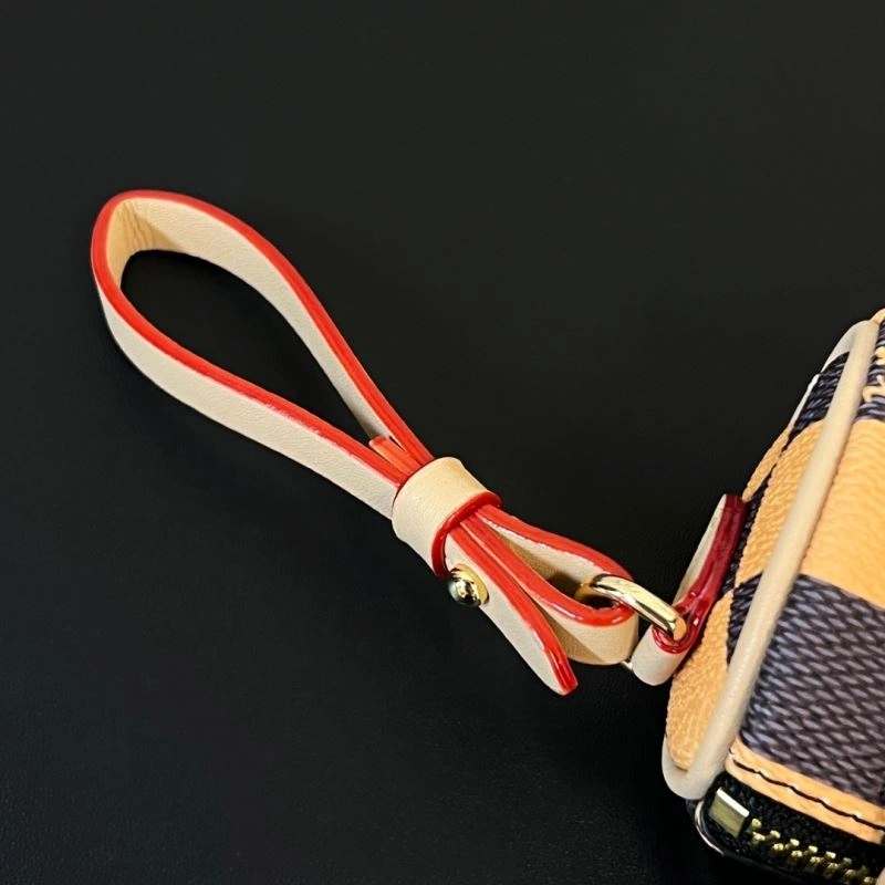Louis Vuitton Ornaments Cozy 270258