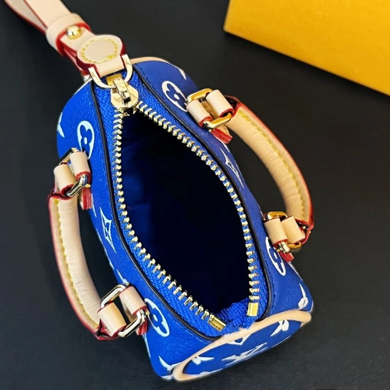 Louis Vuitton Ornaments Sleek 270265