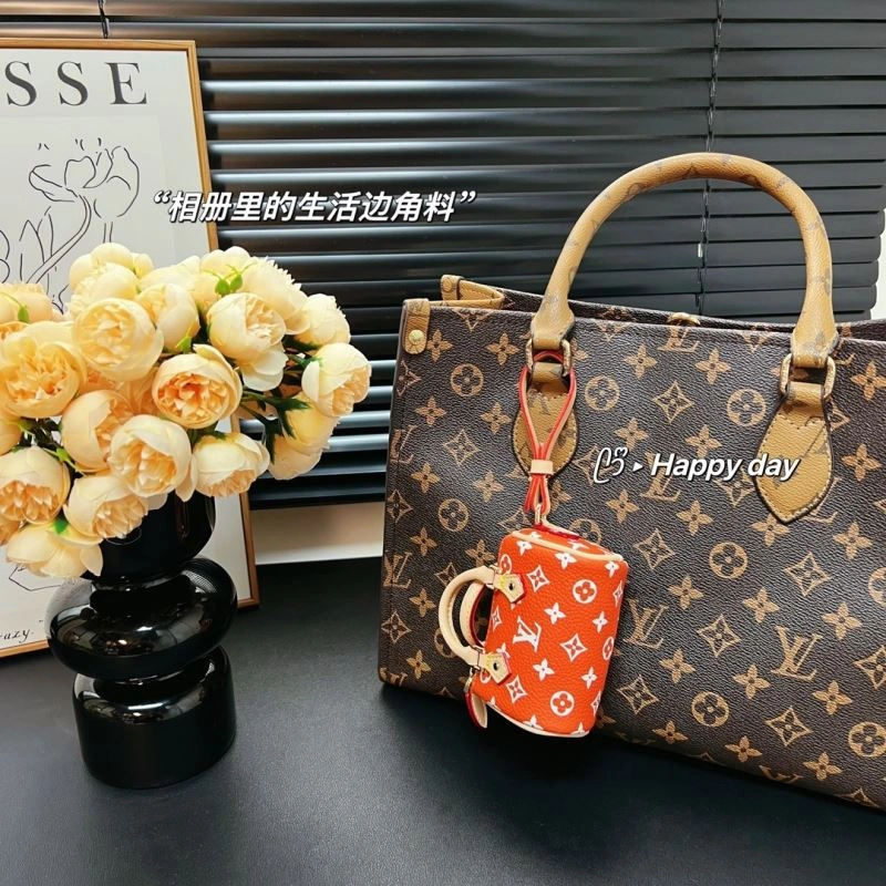 SunProtective Louis Vuitton Ornaments 270257