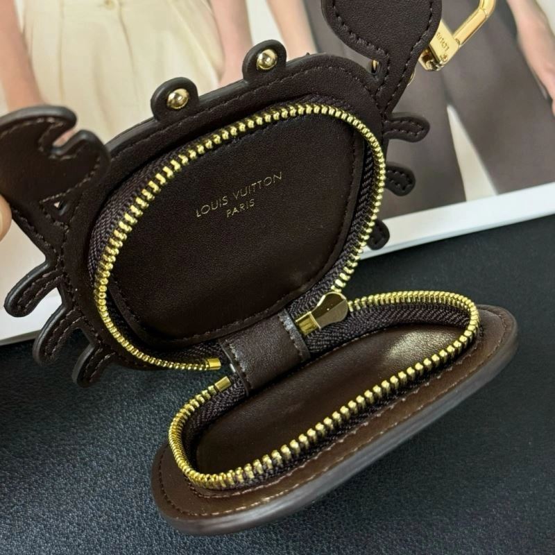 FreshLook Louis Vuitton Ornaments 270270