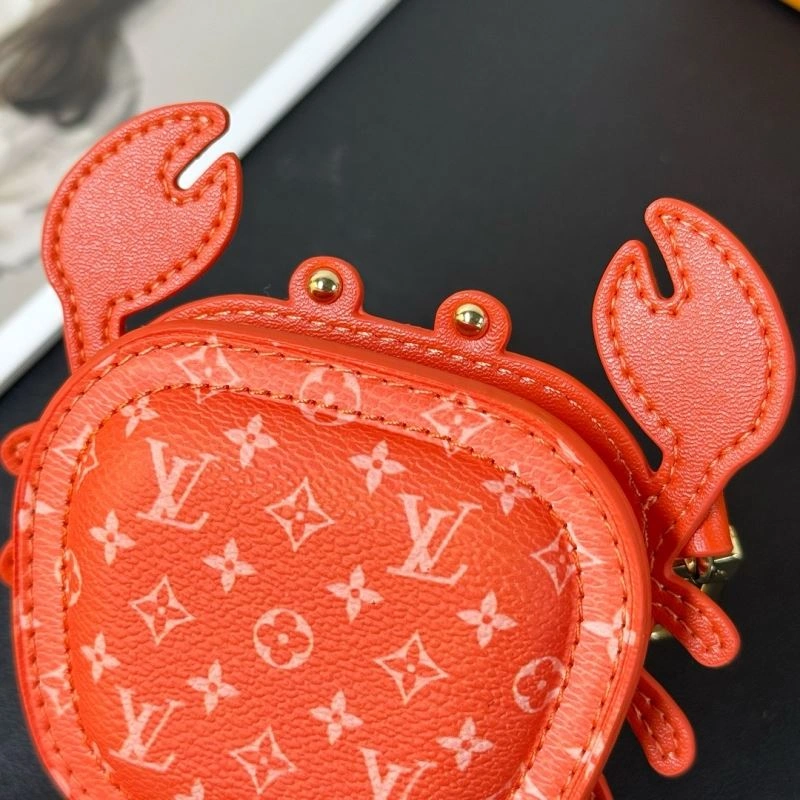 Versatile Louis Vuitton Ornaments 270255