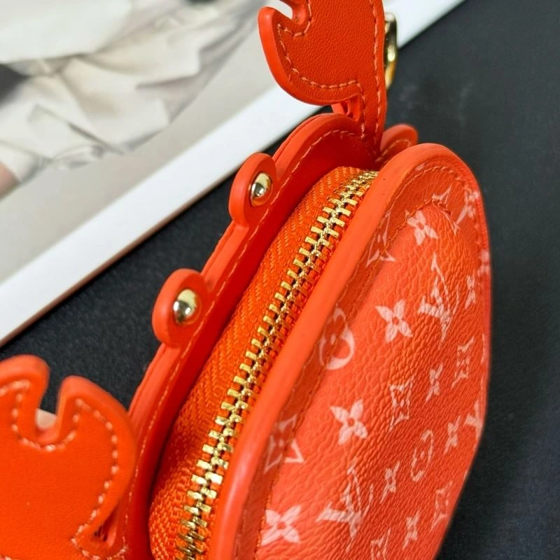 Versatile Louis Vuitton Ornaments 270255