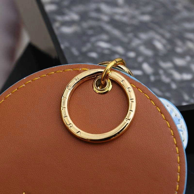 Louis Vuitton Ornaments Refined 270279
