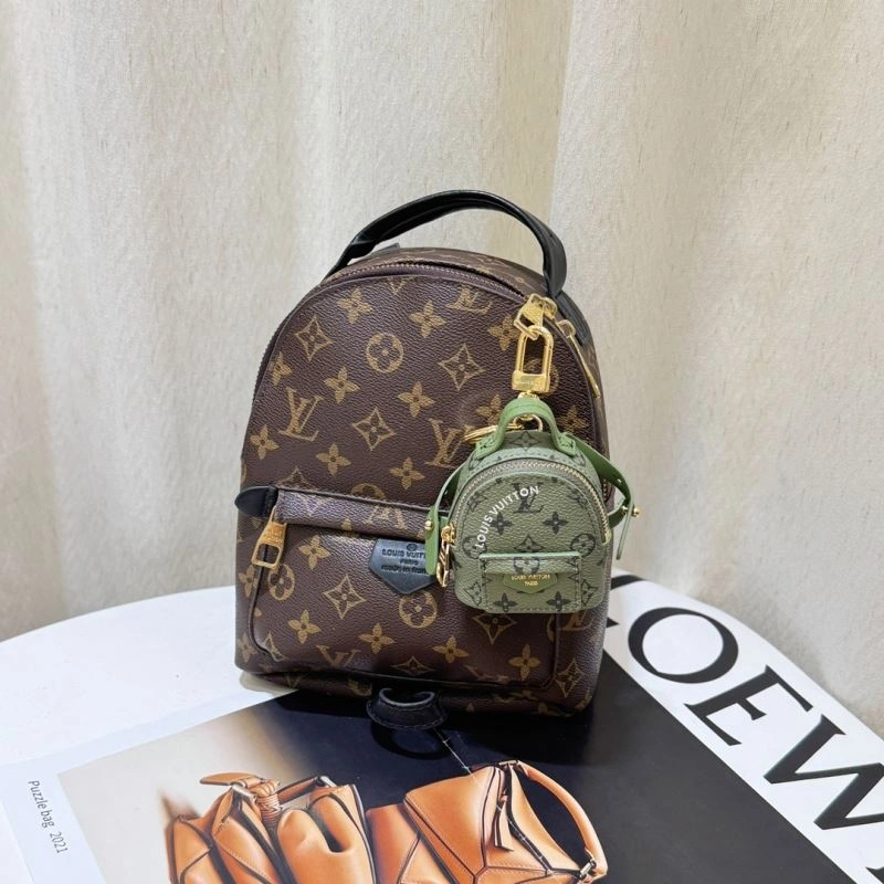 Louis Vuitton Ornaments Stretchable 269987