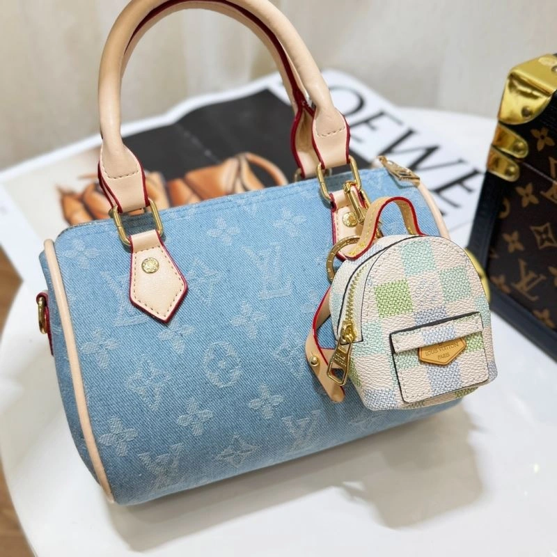 Louis Vuitton Ornaments Stretchable 269987