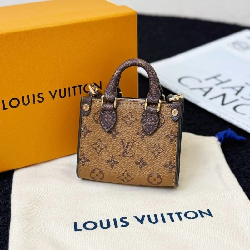 Versatile Louis Vuitton Ornaments 269986