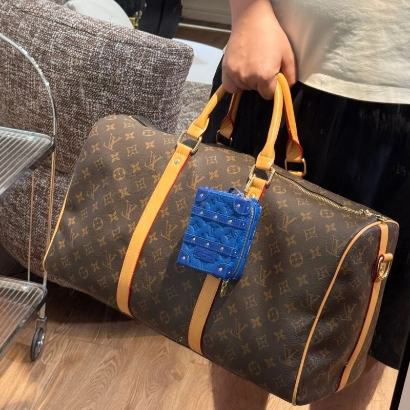 Chic Louis Vuitton Ornaments 269991