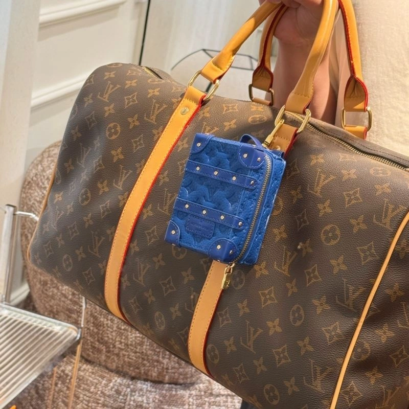 Chic Louis Vuitton Ornaments 269991