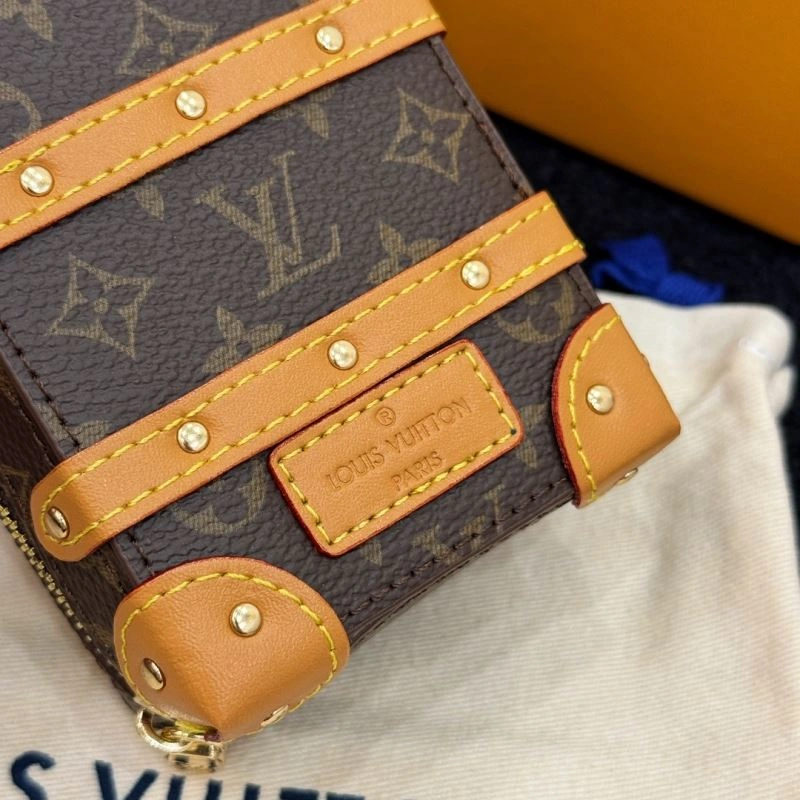 Refined Louis Vuitton Ornaments 269980