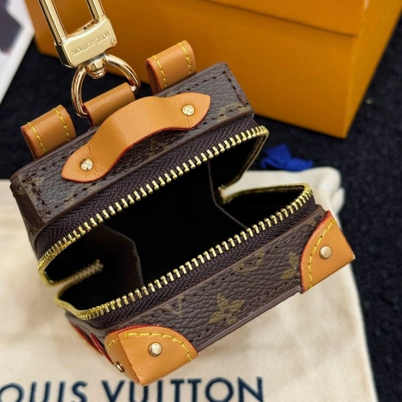 Refined Louis Vuitton Ornaments 269980