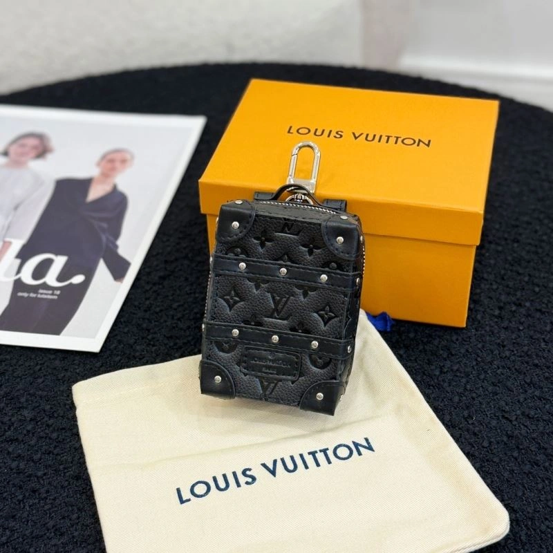 Soft Louis Vuitton Ornaments 269972