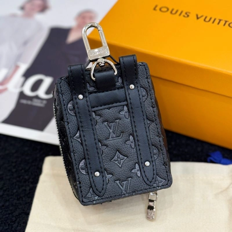 Soft Louis Vuitton Ornaments 269972