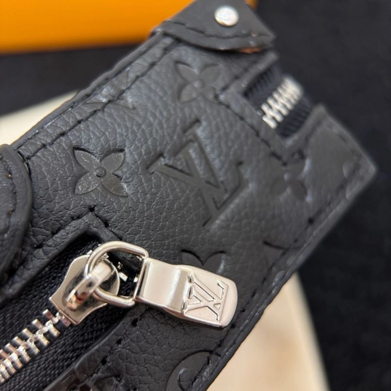 Soft Louis Vuitton Ornaments 269972