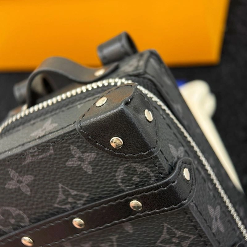 Sophisticated Louis Vuitton Ornaments 269976